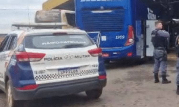 Coordenador alerta para baixa procura de grupo prioritário pela vacina contra dengue em Sinop (4) Coordenador alerta para baixa procura de grupo prioritário pela vacina contra dengue em Sinop (4)