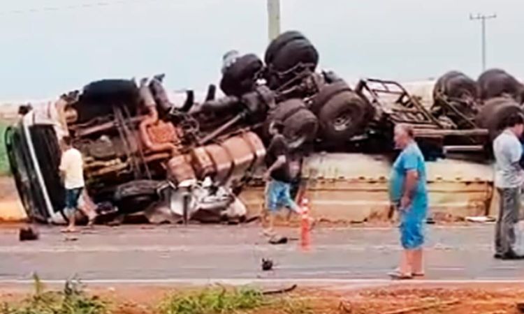 Coordenador alerta para baixa procura de grupo prioritário pela vacina contra dengue em Sinop (5) Coordenador alerta para baixa procura de grupo prioritário pela vacina contra dengue em Sinop (5)