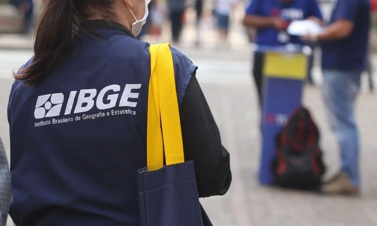 Concurso do IBGE abre mais de 8 mil vagas em todo o Brasil; salários chegam a R$ 4 mil