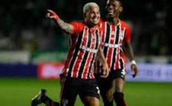 Coordenador alerta para baixa procura de grupo prioritário pela vacina contra dengue em Sinop (4)