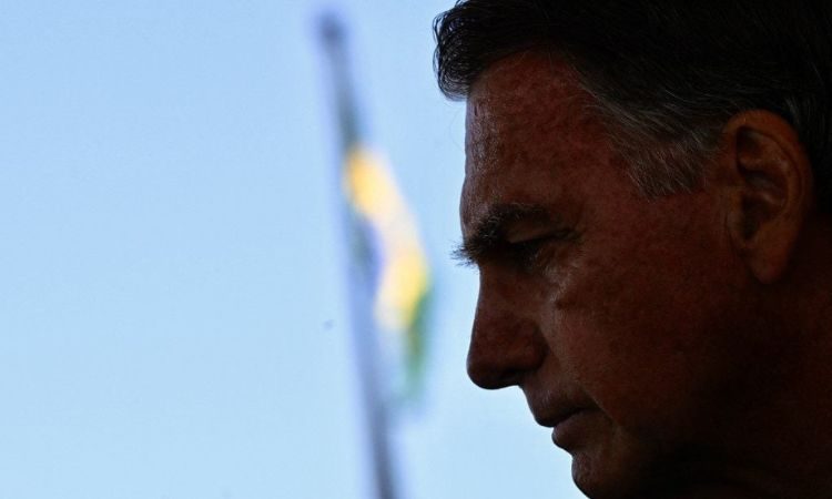 Os próximos passos da investigação que resultou na tornozeleiras de Bolsonaro